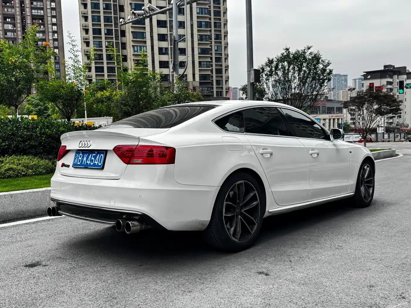 2012 Audi S5 3.0T Sportback — миниатюра 21