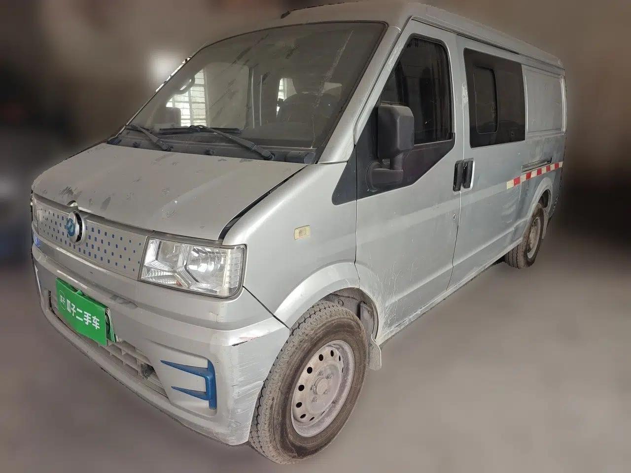 Ruichi EC35 2022 EC35 III Standard Edition 38.7 kWh — миниатюра 1