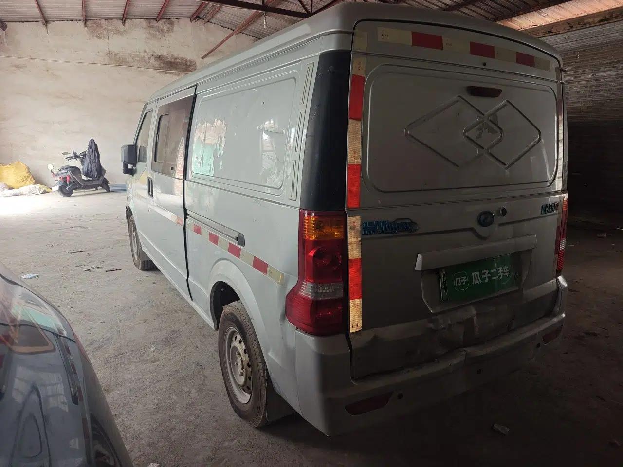 Ruichi EC35 2022 EC35 III Standard Edition 38.7 kWh — миниатюра 4