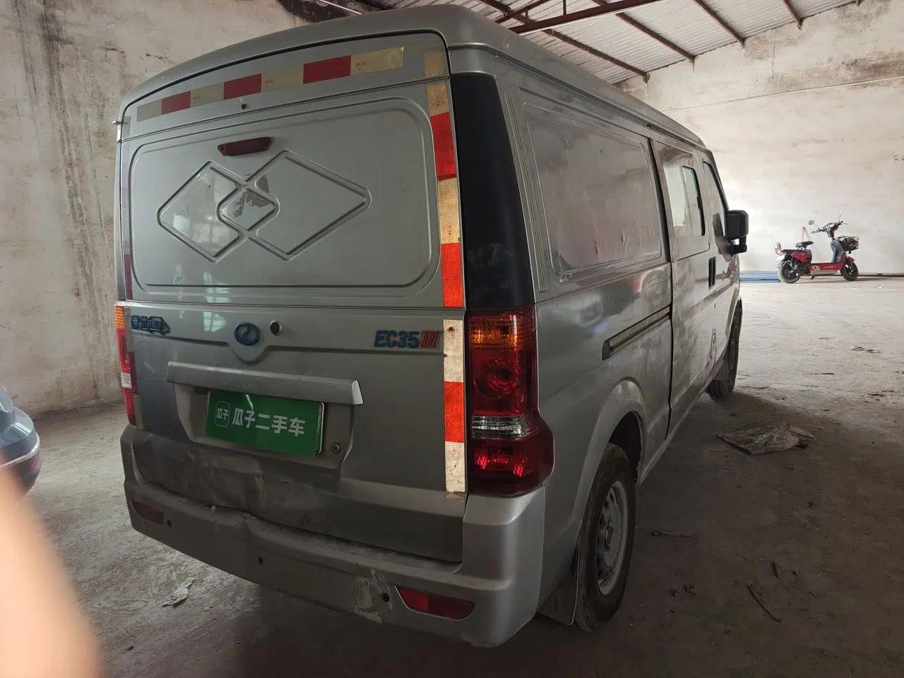 Ruichi EC35 2022 EC35 III Standard Edition 38.7 kWh — миниатюра 6