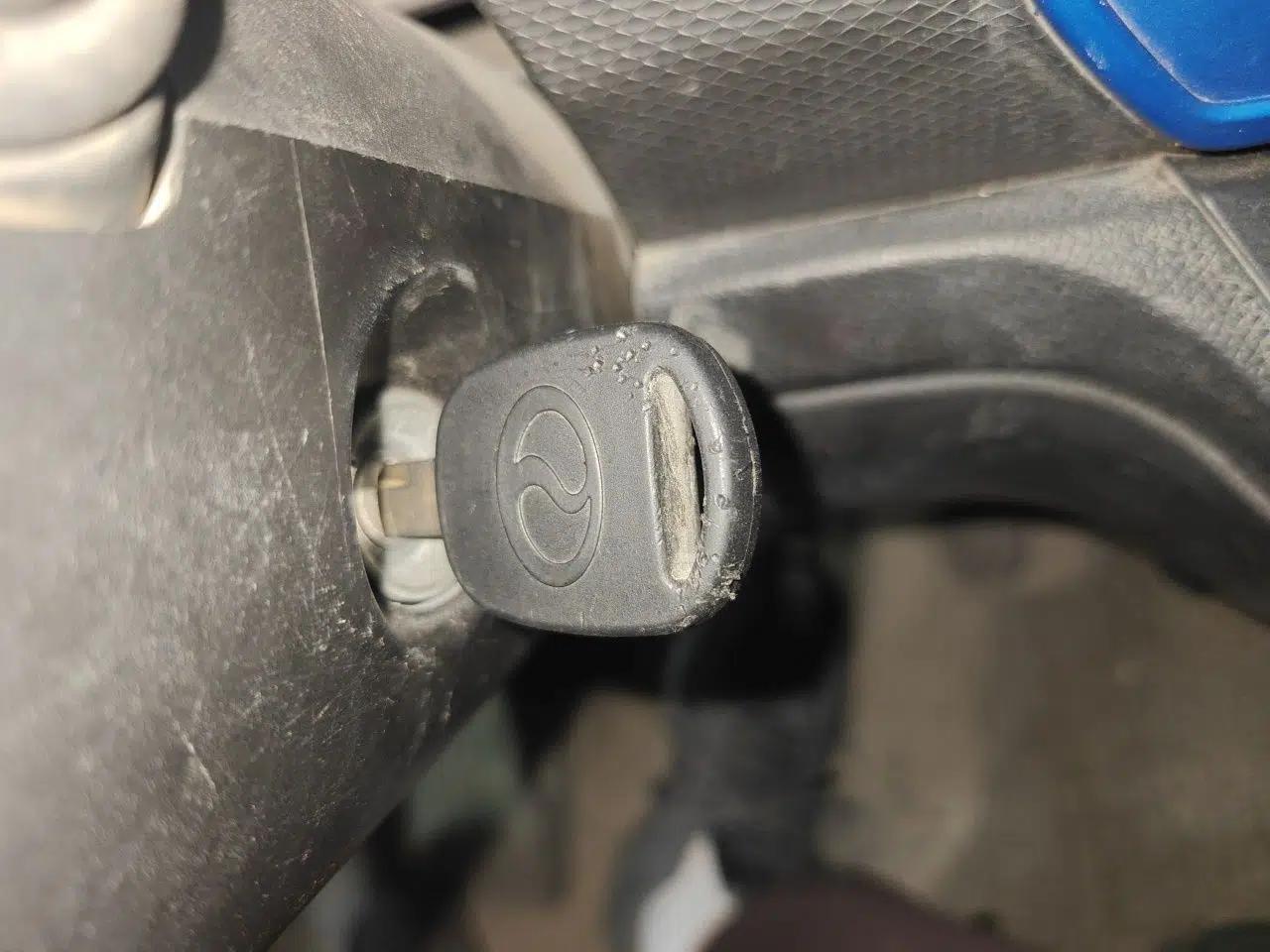 Ruichi EC35 2022 EC35 III Standard Edition 38.7 kWh — миниатюра 9