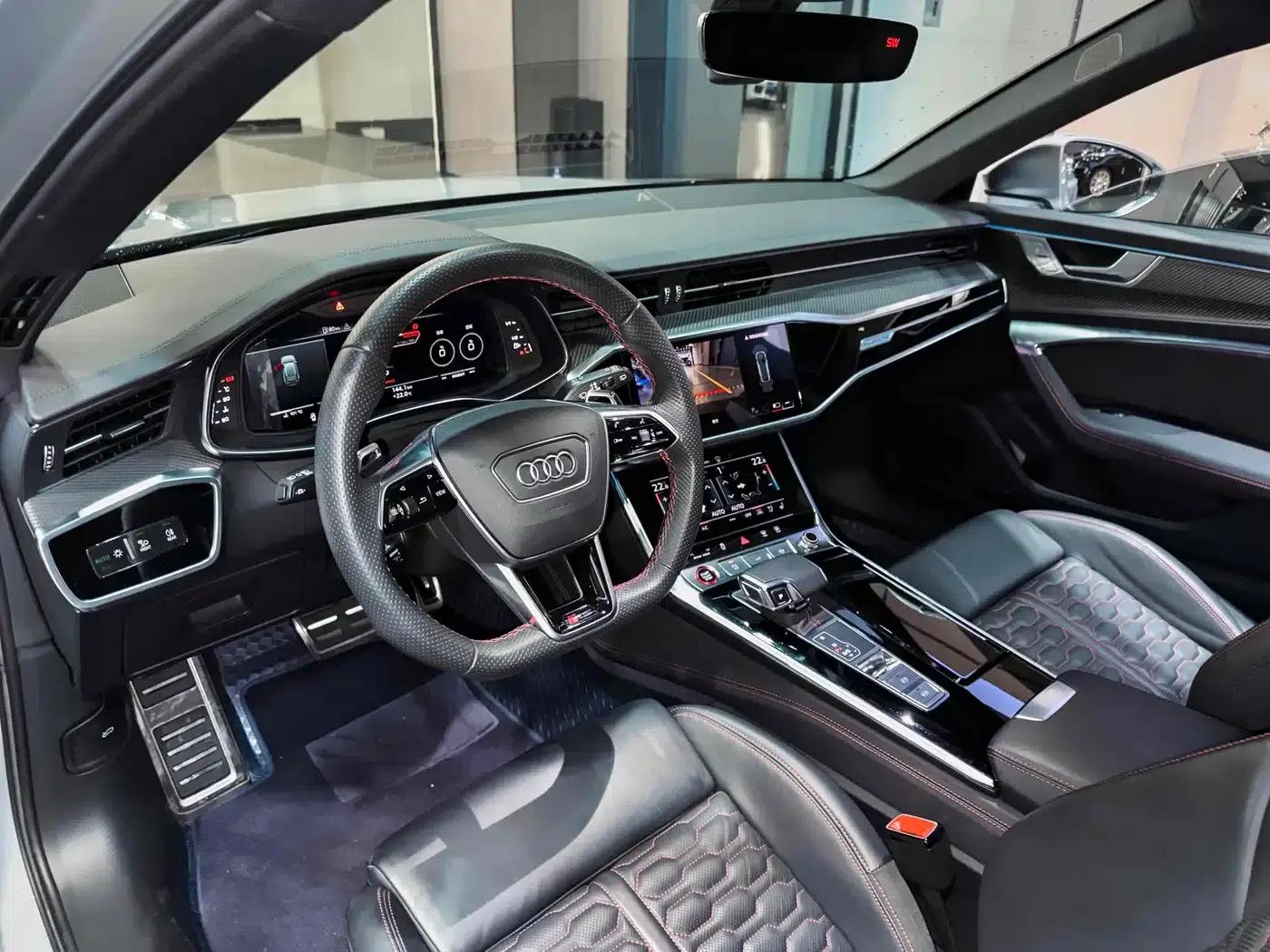 2022 Audi RS 6 RS 6 4.0T Avant — миниатюра 8