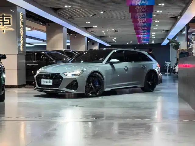 2022 Audi RS 6 RS 6 4.0T Avant