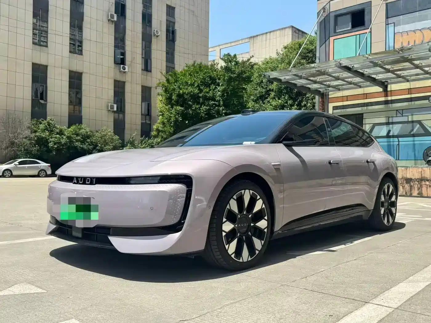 Audi E5 Sportback 2026 Flagship quattro — миниатюра 1