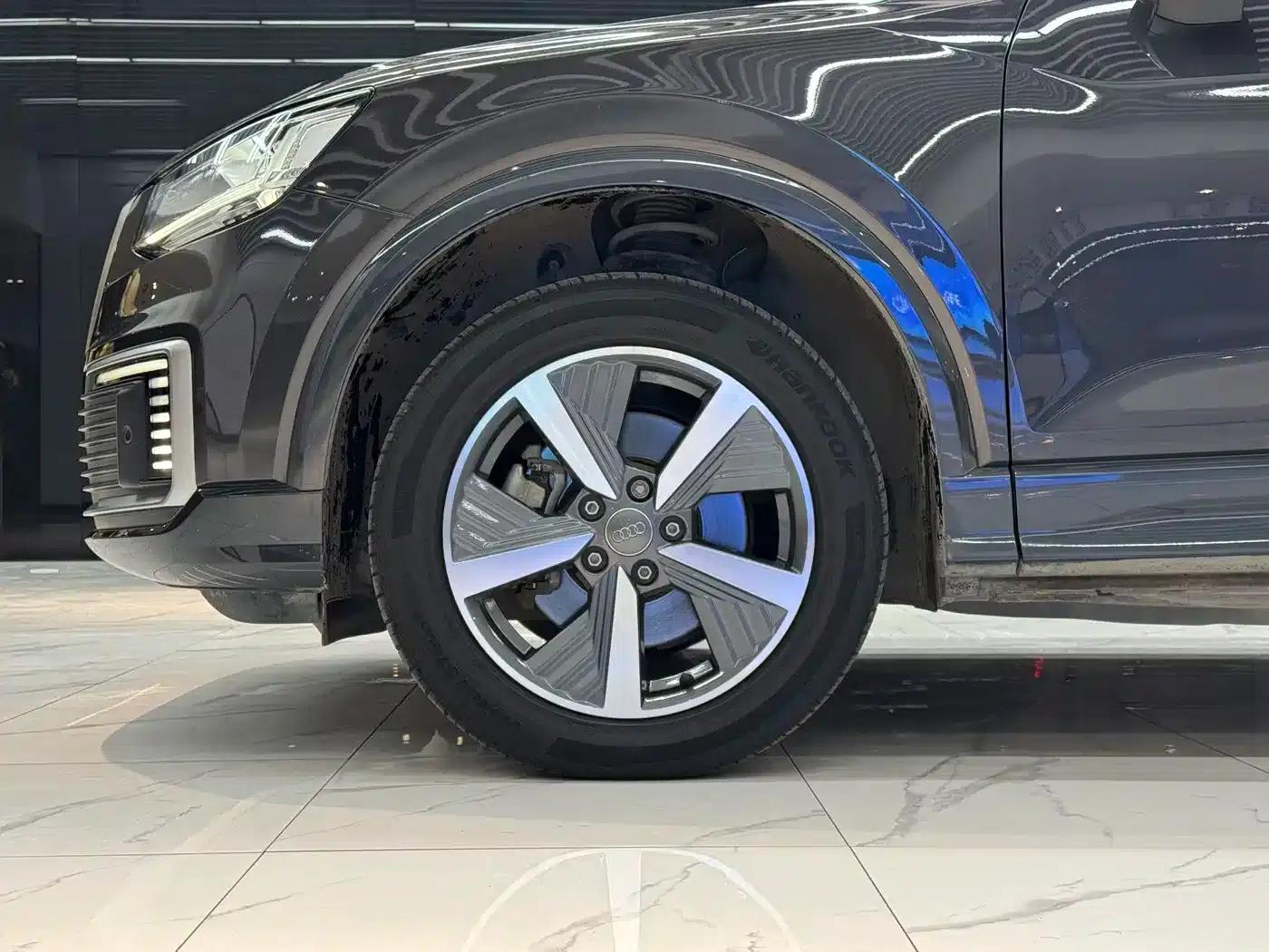 Audi Q2L e-tron 2019 Q2L e-tron Pure Electric Smart Edition — миниатюра 13