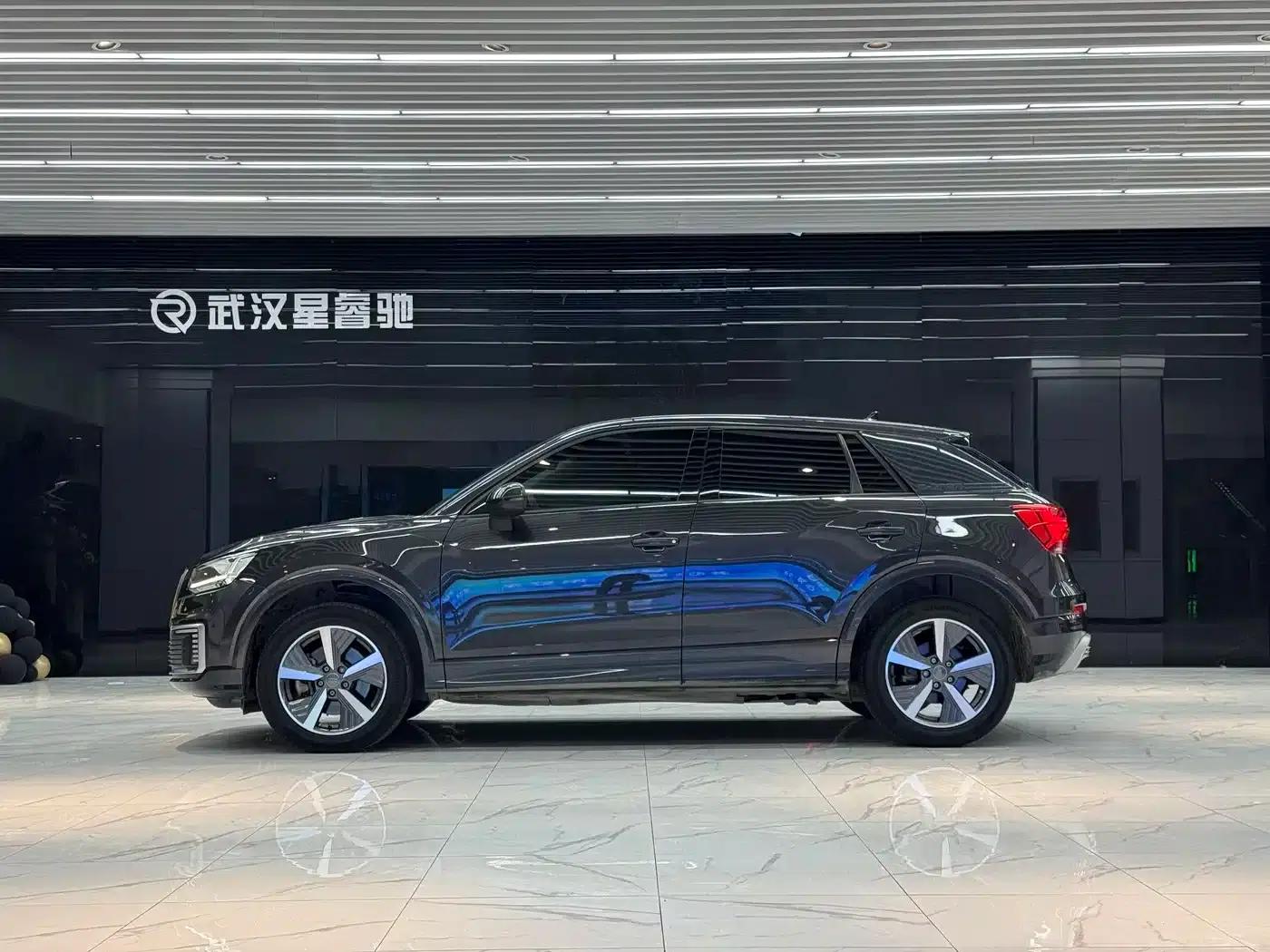 Audi Q2L e-tron 2019 Q2L e-tron Pure Electric Smart Edition — миниатюра 3