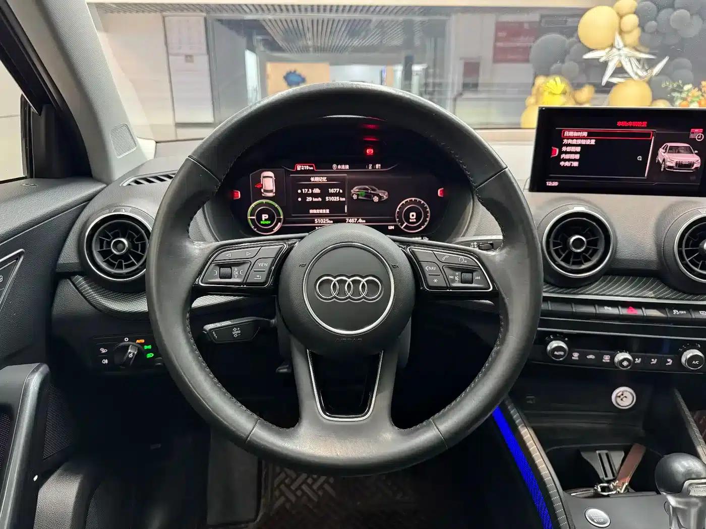 Audi Q2L e-tron 2019 Q2L e-tron Pure Electric Smart Edition — миниатюра 9