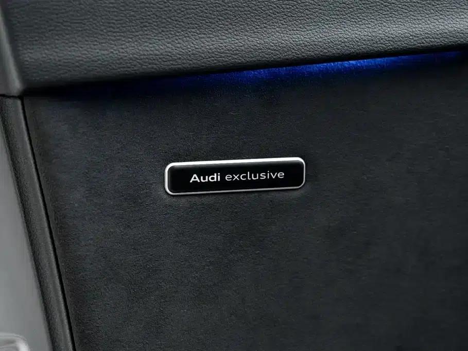 2023 Audi RS4 Avant Dark Gold Edition — миниатюра 18