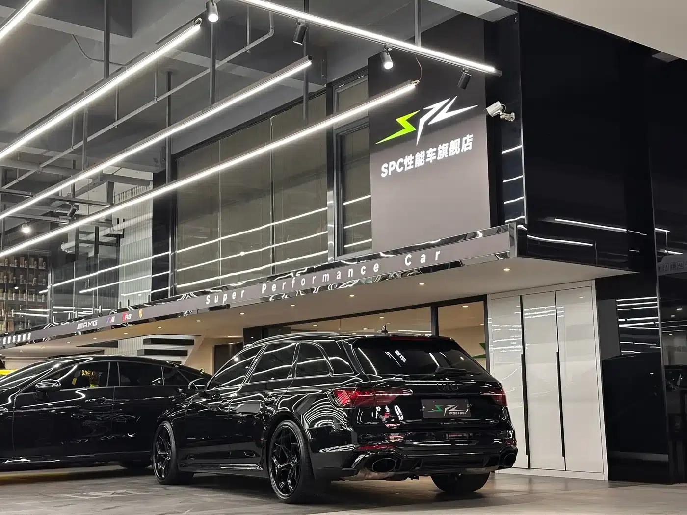2023 Audi RS 4 RS4 Avant Obsidian Edition — миниатюра 16