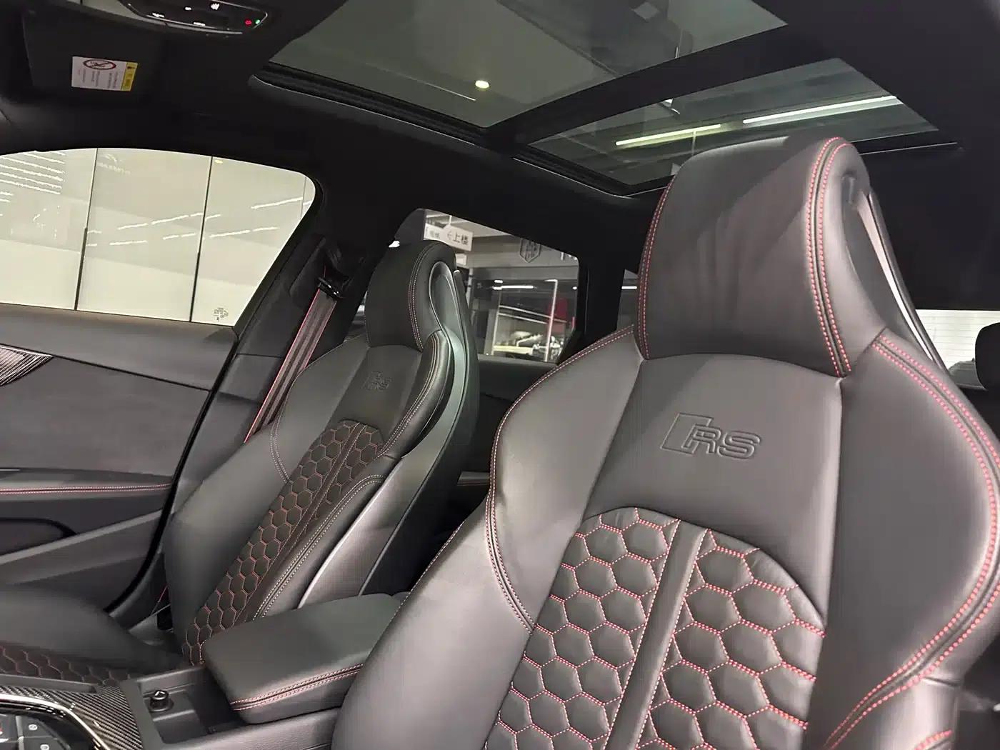 2023 Audi RS 4 RS4 Avant Obsidian Edition — миниатюра 7