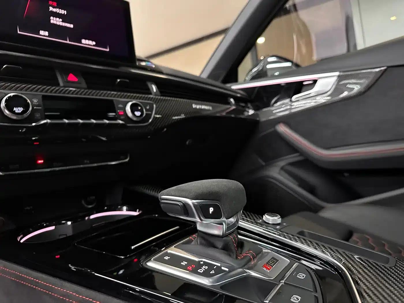 2023 Audi RS 4 RS4 Avant Obsidian Edition — миниатюра 8