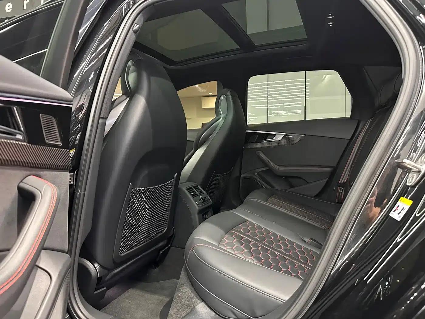 2023 Audi RS 4 RS4 Avant Obsidian Edition — миниатюра 9