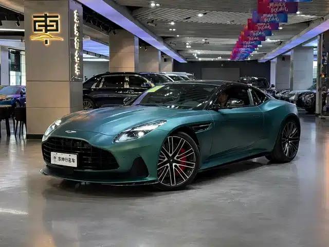 Aston Martin DB12 2025 4.0T V8 Coupe