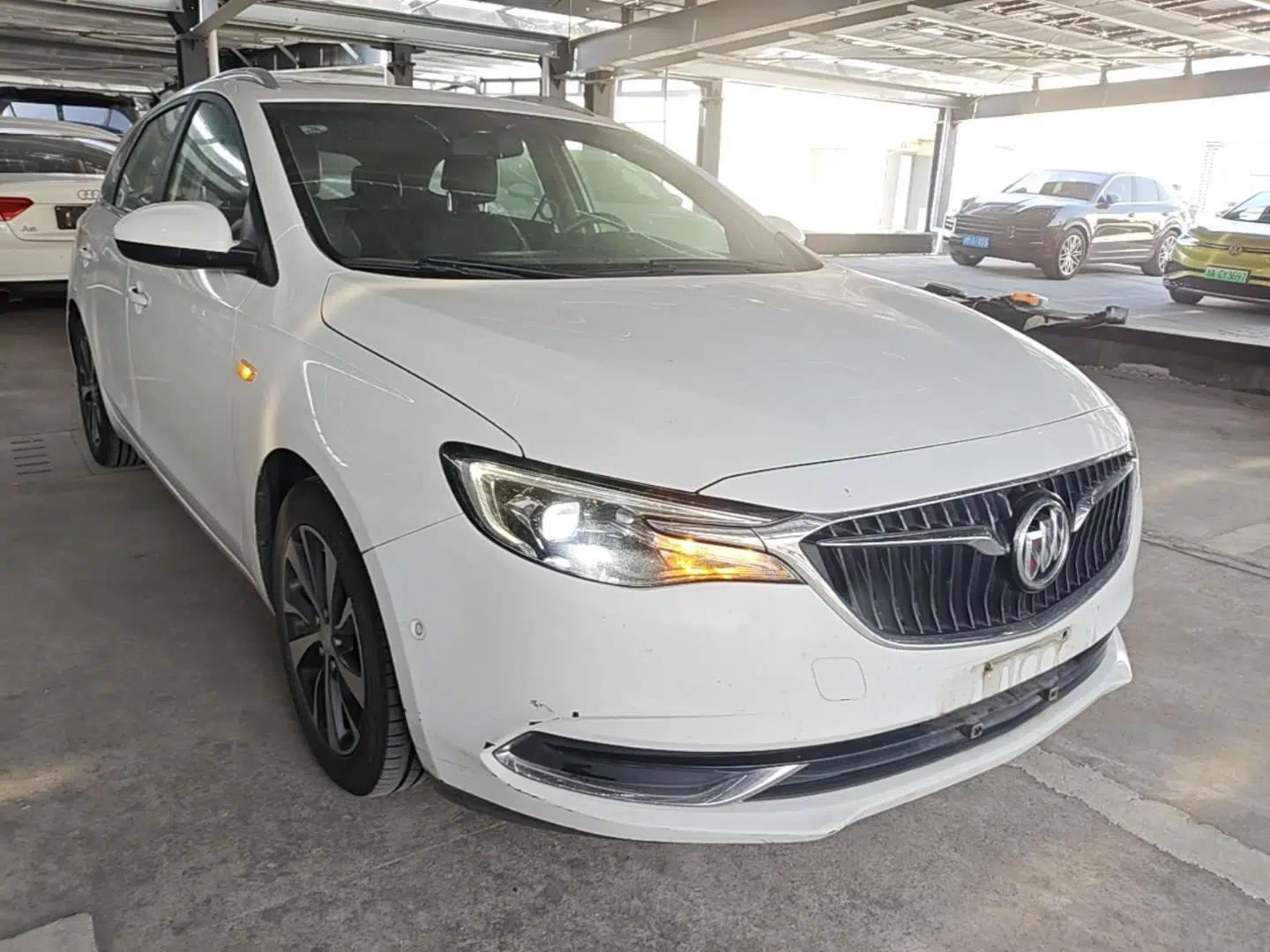Buick Excelle GX 2018 18T Automatic Elite Model — миниатюра 3