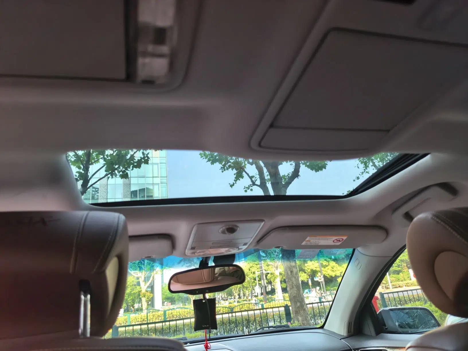 Buick Park Avenue 2011 Bao'ao Forum Commemorative Edition — миниатюра 19