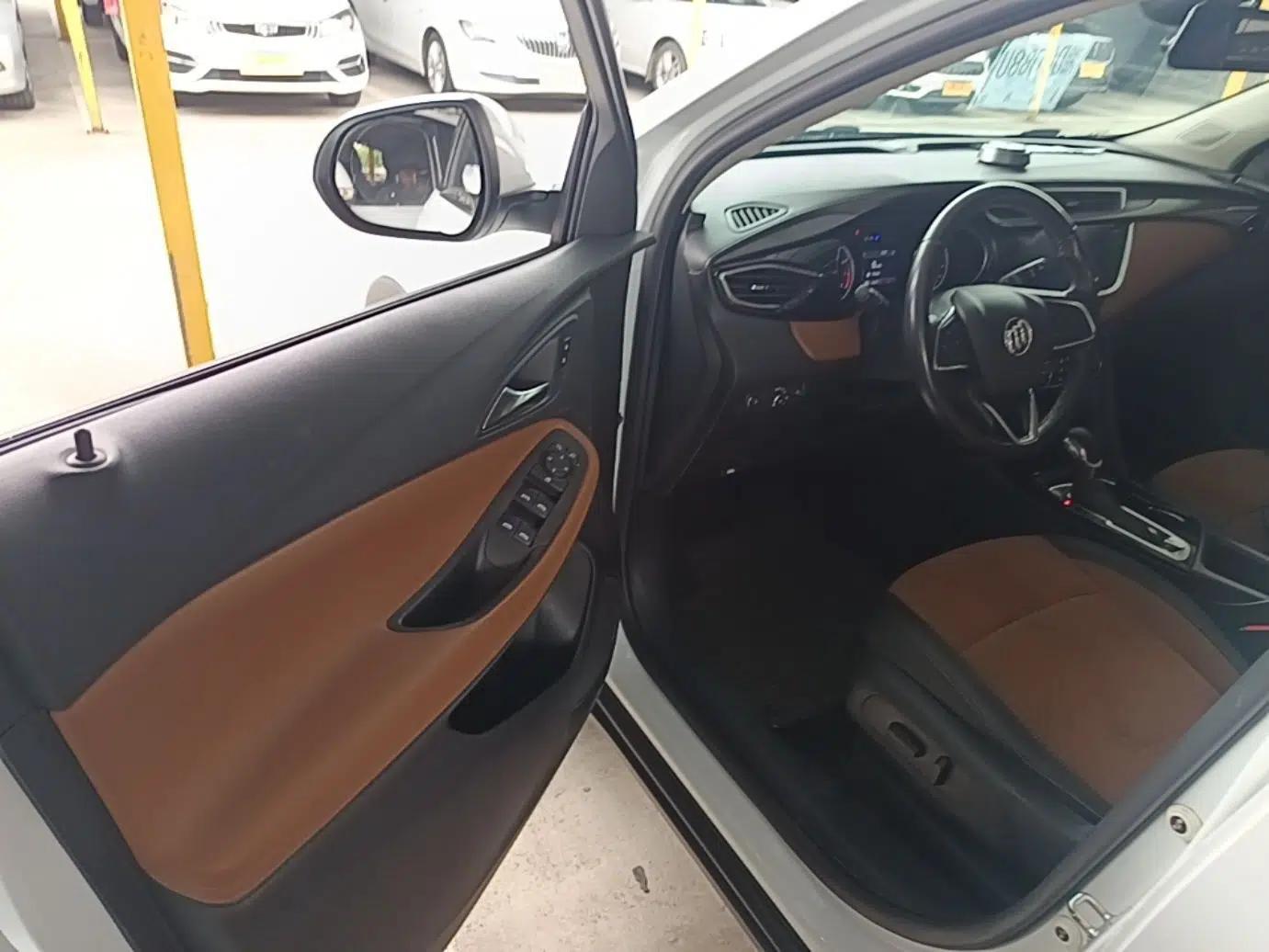 Buick Encore GX 2020 20T CVT Two-Wheel Drive Comfort Version — миниатюра 19