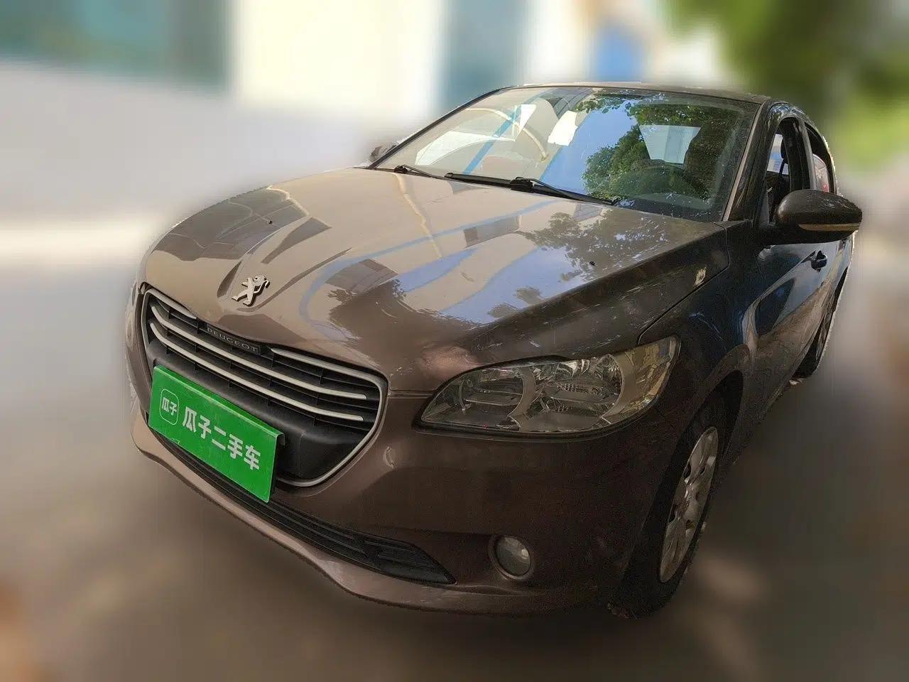 Peugeot 301 2014 1.6L Manual Comfort Edition — миниатюра 1