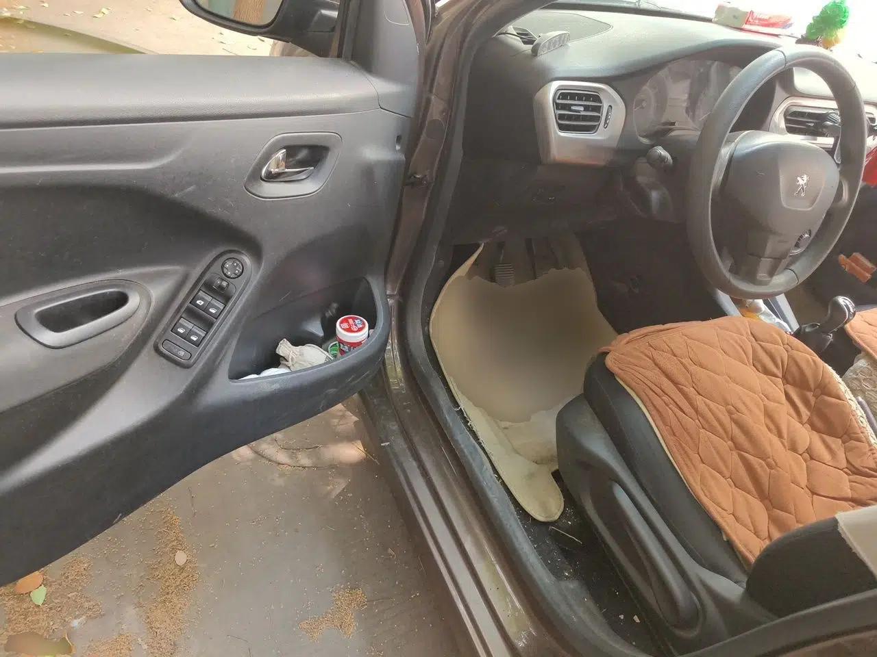 Peugeot 301 2014 1.6L Manual Comfort Edition — миниатюра 17