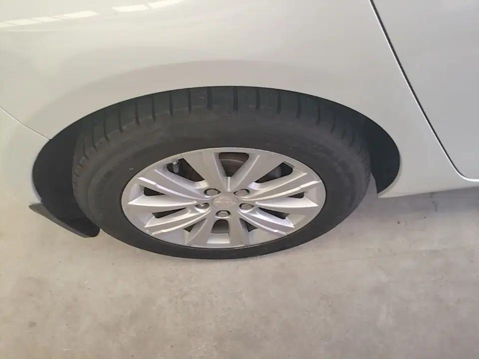 Peugeot 308S 2015 1.2T Automatic Jingchi Edition — миниатюра 10
