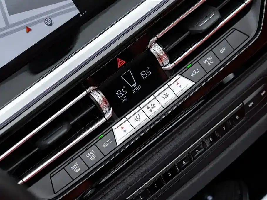 BMW Z4 2023 sDrive 25i M Sport Package — миниатюра 17