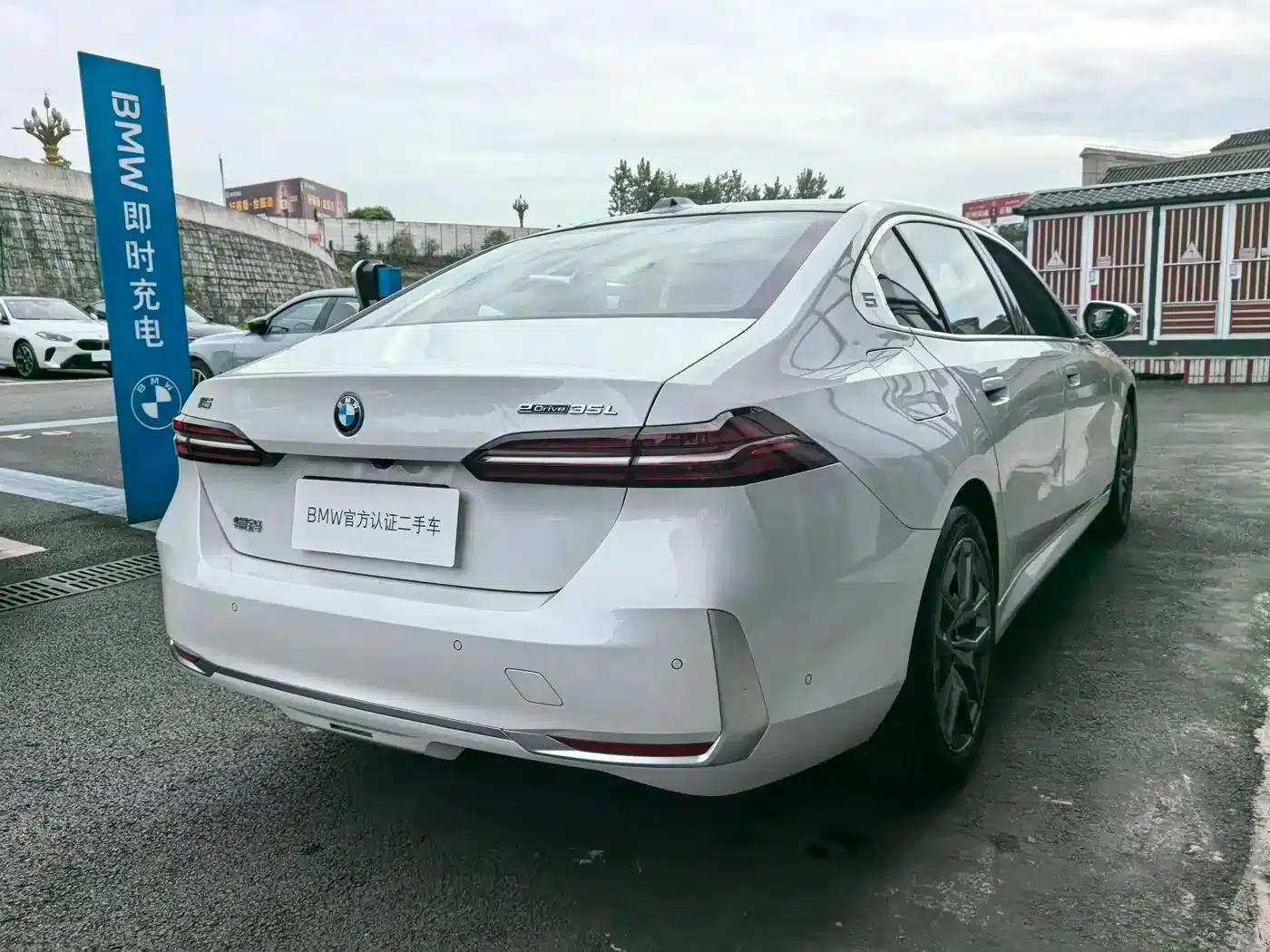BMW i5 2024 eDrive 35L Premium Luxury Package — миниатюра 5