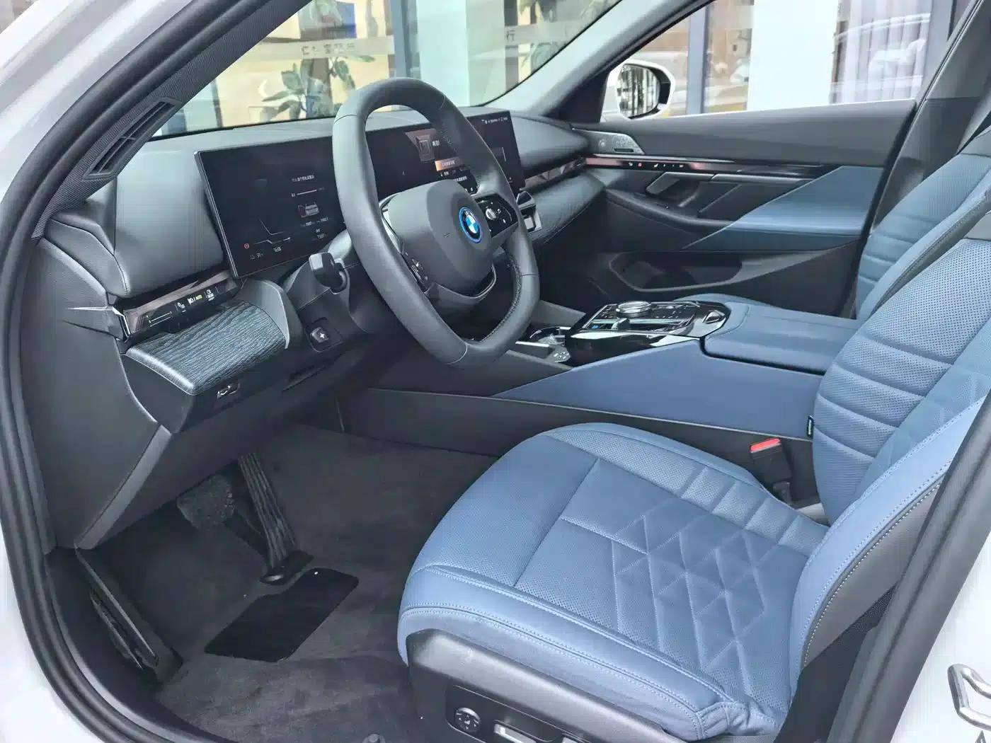 BMW i5 2024 eDrive 35L Premium Luxury Package — миниатюра 7