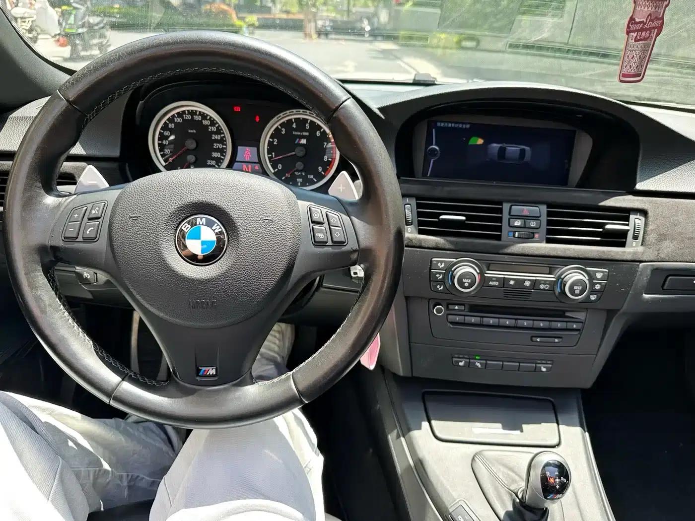 2009 BMW M3 Convertible — миниатюра 15