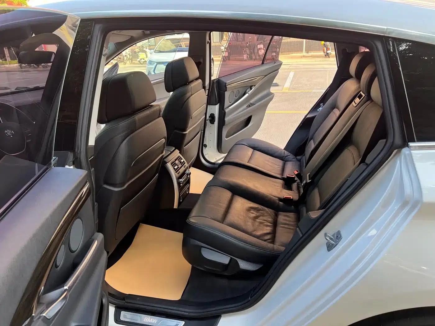 BMW 5 Series GT 2015 528i Luxury — миниатюра 6