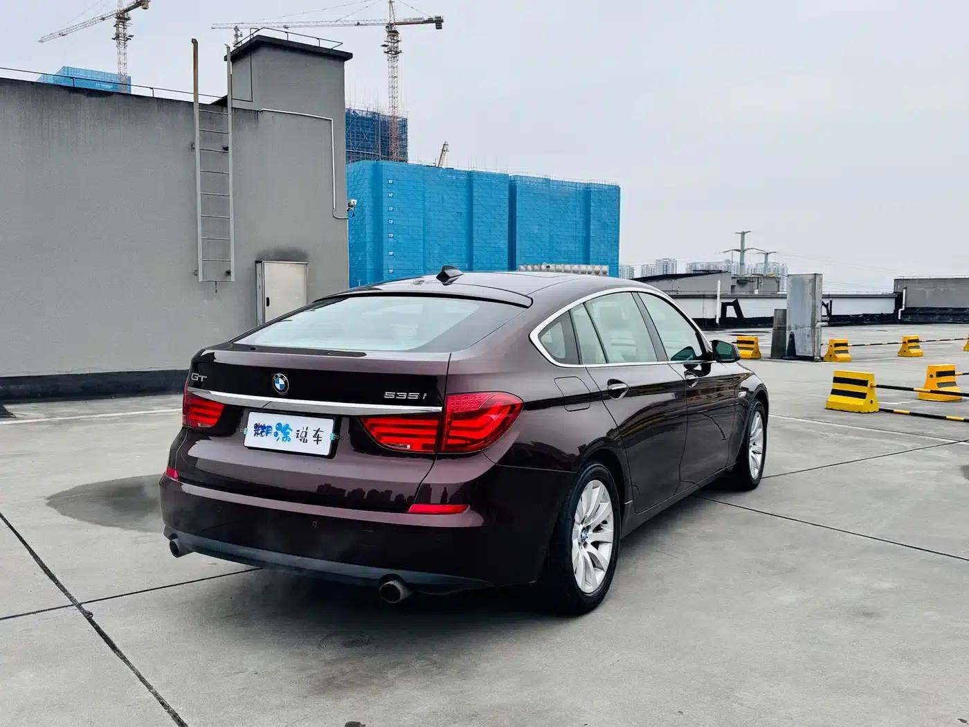 BMW 5 Series GT 2010 535i Leading Edition — миниатюра 6