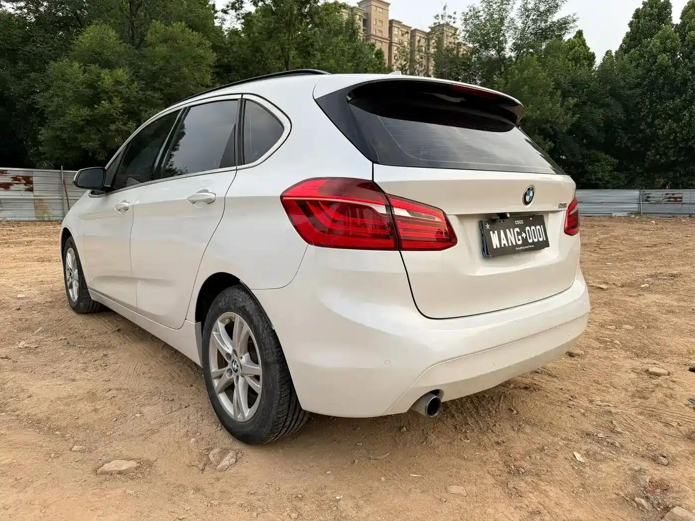 2016 BMW 2 Series Gran Tourer 218i Leading Edition — миниатюра 7