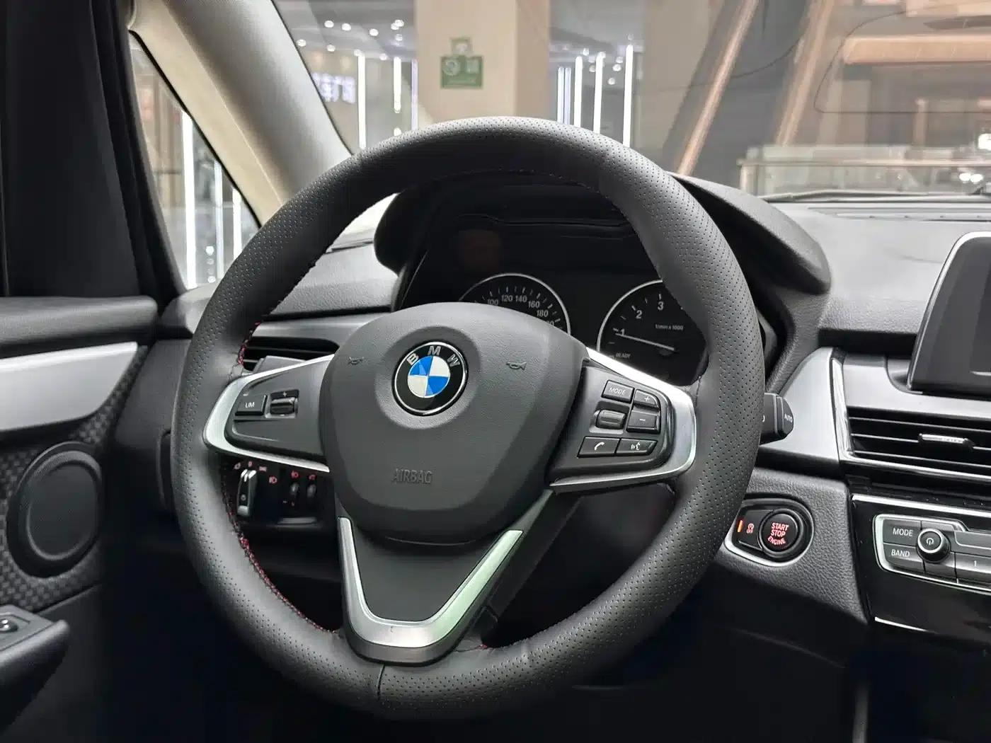 2016 BMW 2 Series Gran Tourer 218i Fashion Edition — миниатюра 14