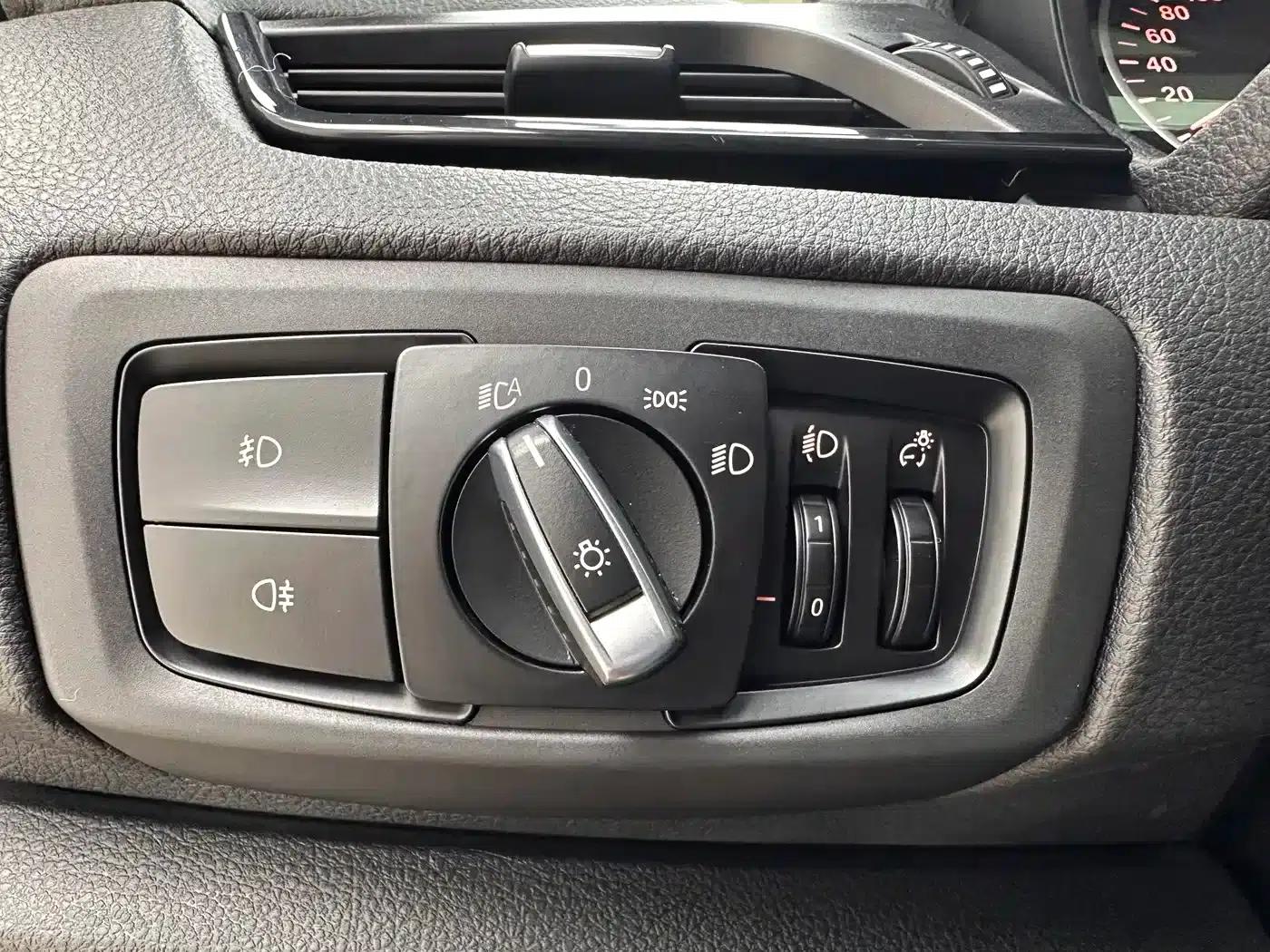 2016 BMW 2 Series Gran Tourer 218i Fashion Edition — миниатюра 17