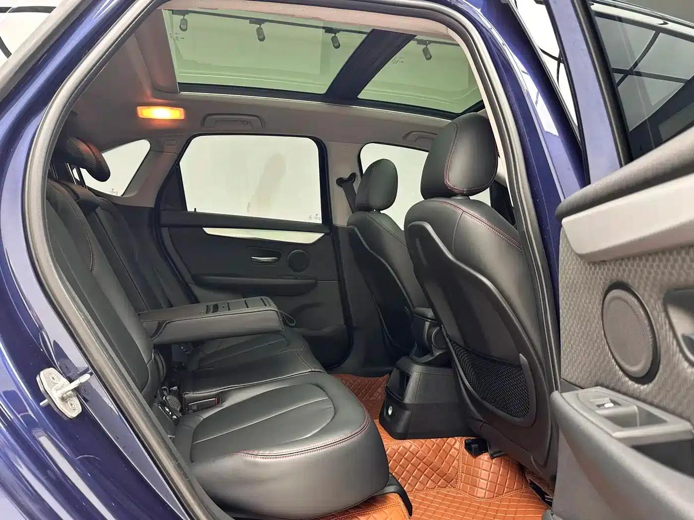 2016 BMW 2 Series Gran Tourer 218i Fashion Edition — миниатюра 8