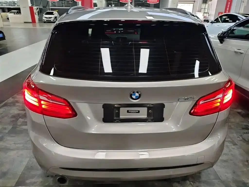 2016 BMW 2 Series Gran Tourer 218i Sport Design Package — миниатюра 6