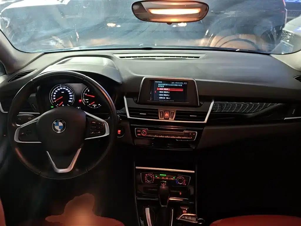 2018 BMW 2 Series Gran Tourer 218i Fashion Edition — миниатюра 10