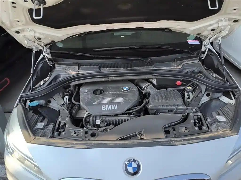 2016 BMW 2 Series Gran Tourer 218i Leading Edition — миниатюра 20