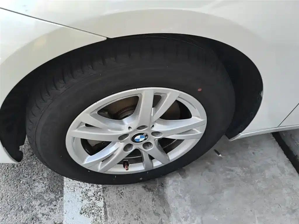 2016 BMW 2 Series Gran Tourer 218i Leading Edition — миниатюра 23