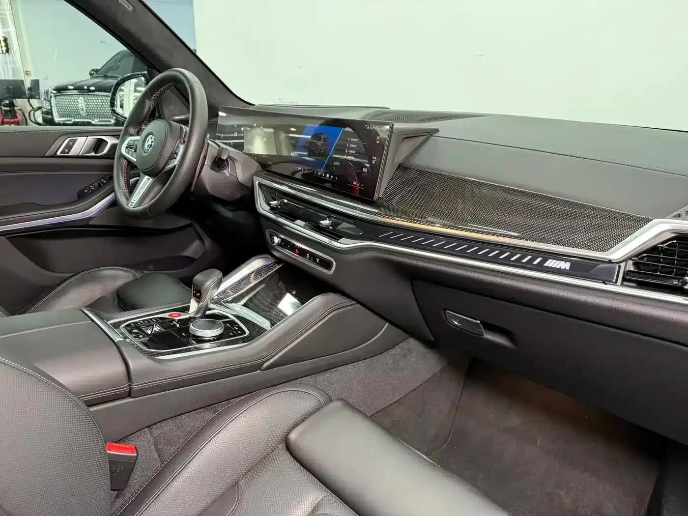 2023 BMW X5 M Competition — миниатюра 11