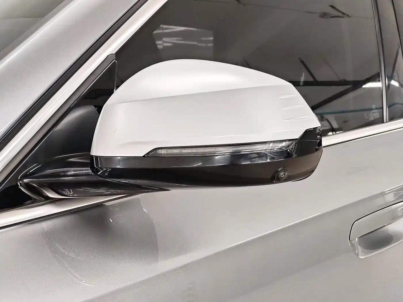 BMW iX1 2023 xDrive30L X Design Package — миниатюра 5