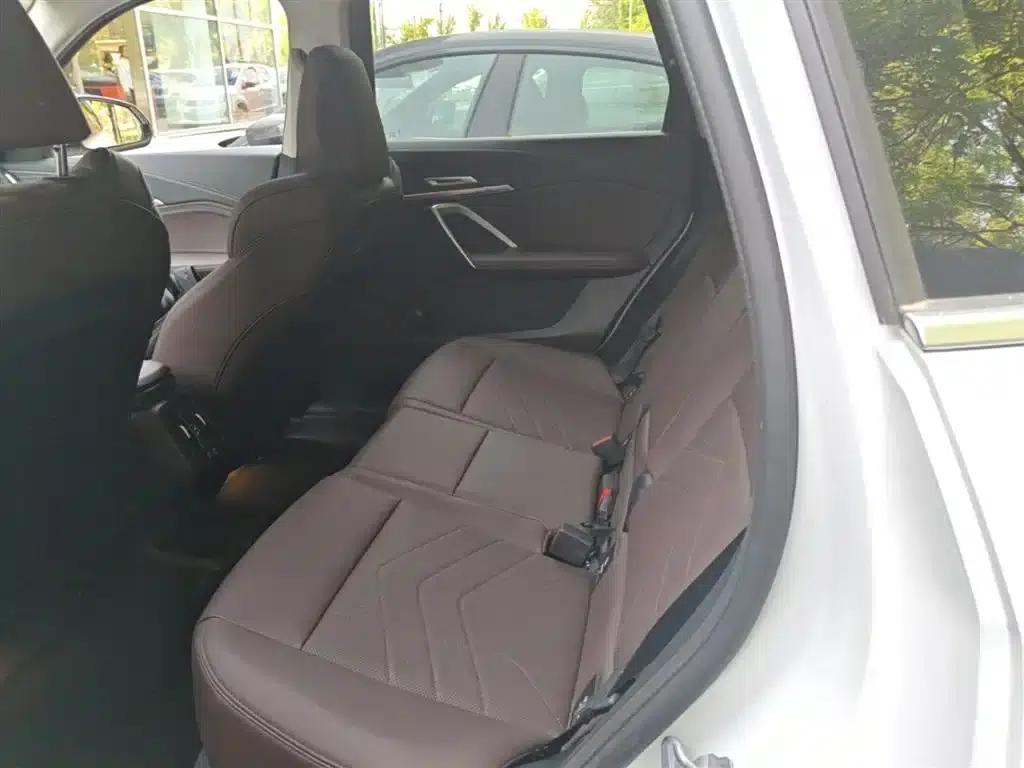 BMW iX1 2023 eDrive25L M Sport Package — миниатюра 24