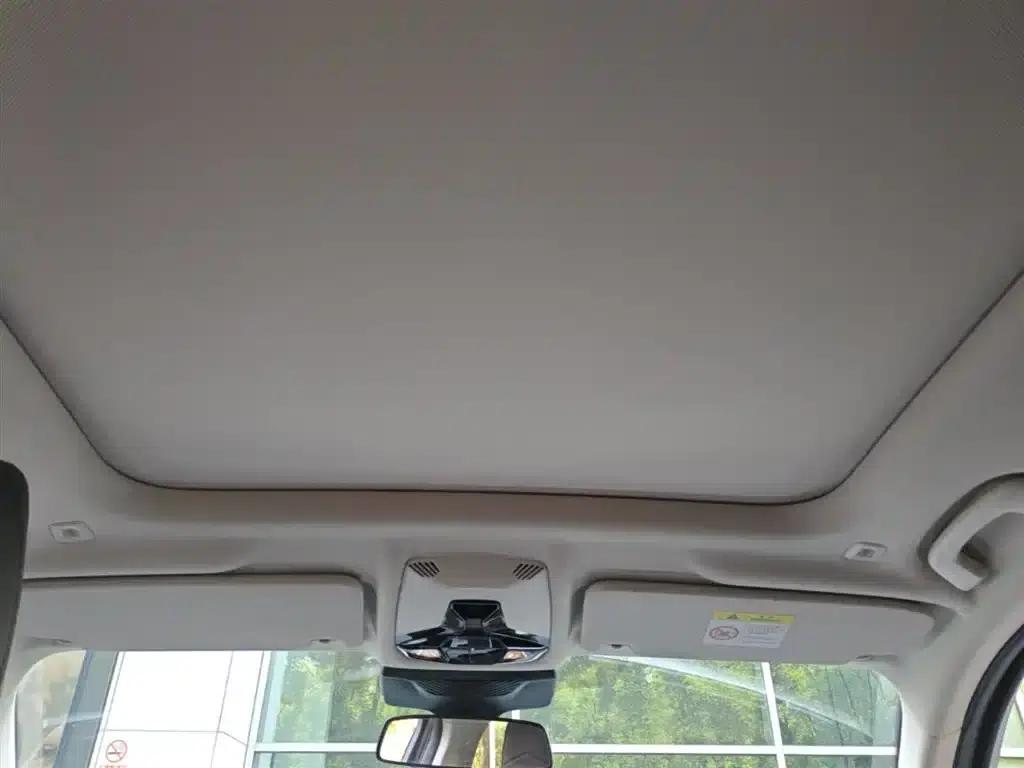 BMW iX1 2023 eDrive25L M Sport Package — миниатюра 25