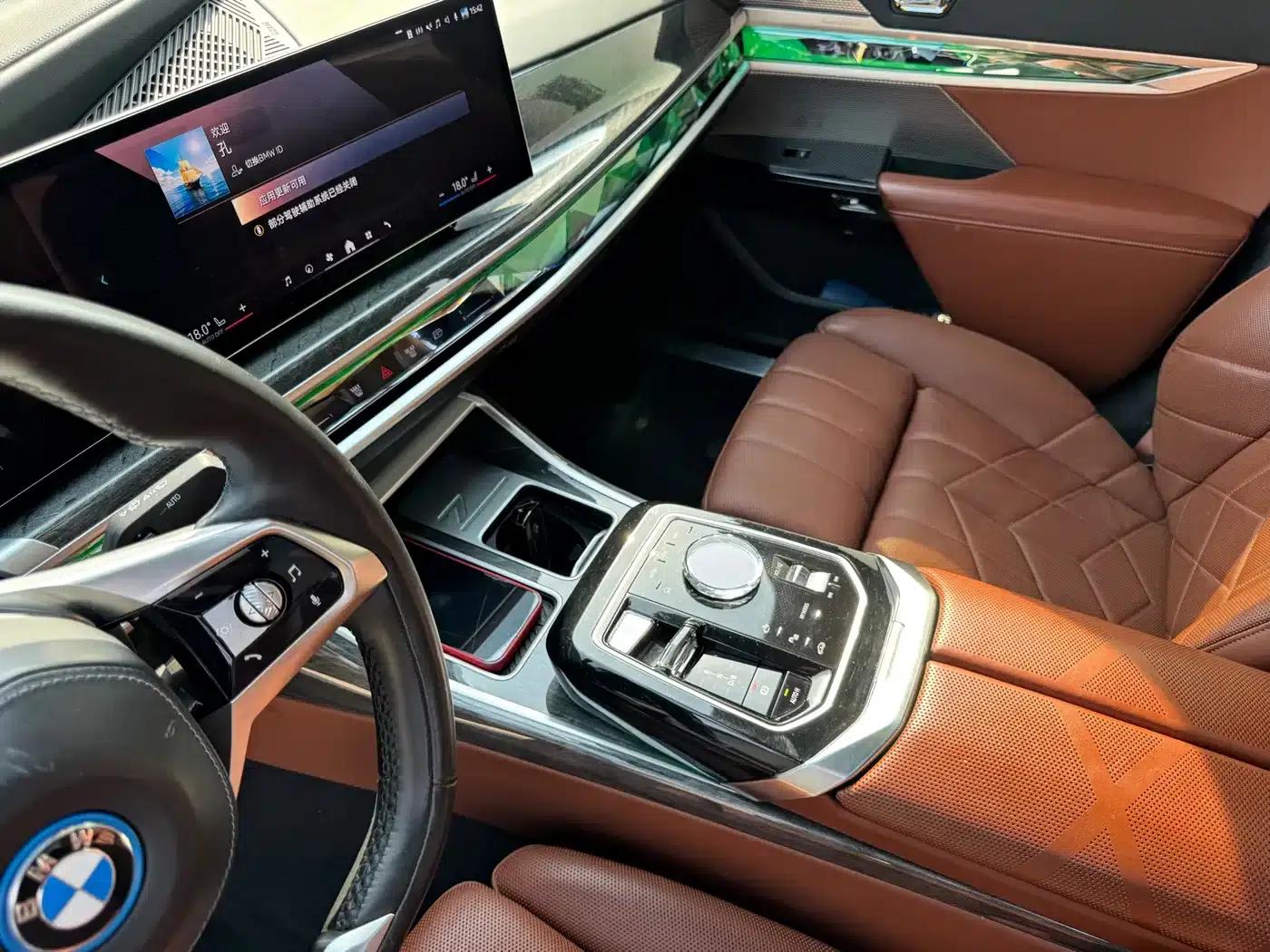 BMW i7 2023 eDrive50L Luxury Package — миниатюра 15