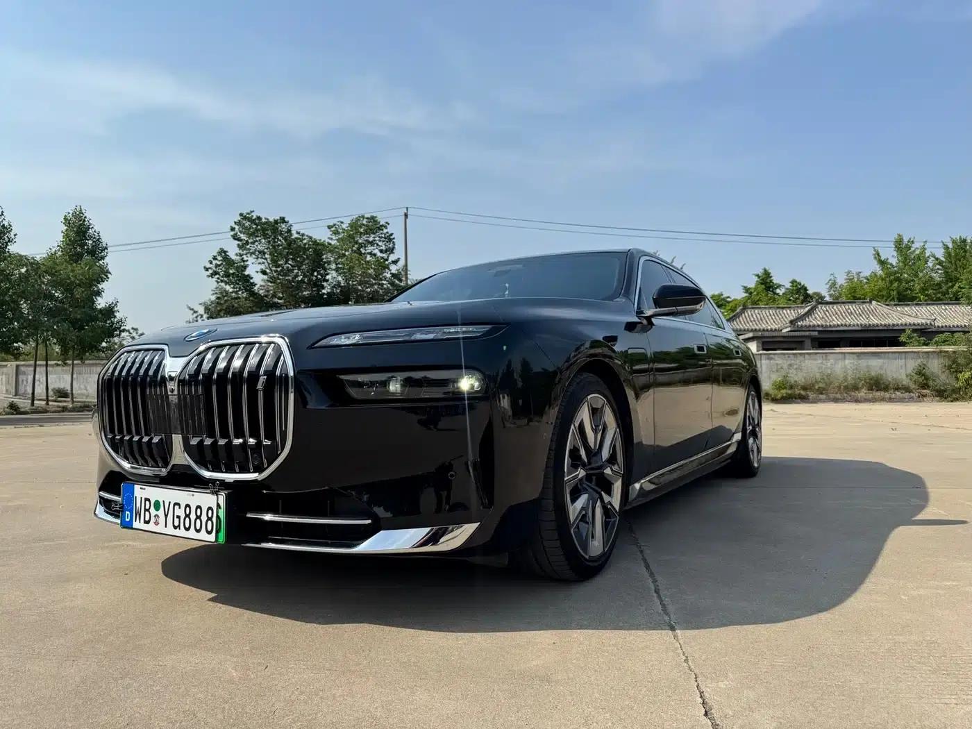 BMW i7 2023 eDrive50L Luxury Package — миниатюра 5