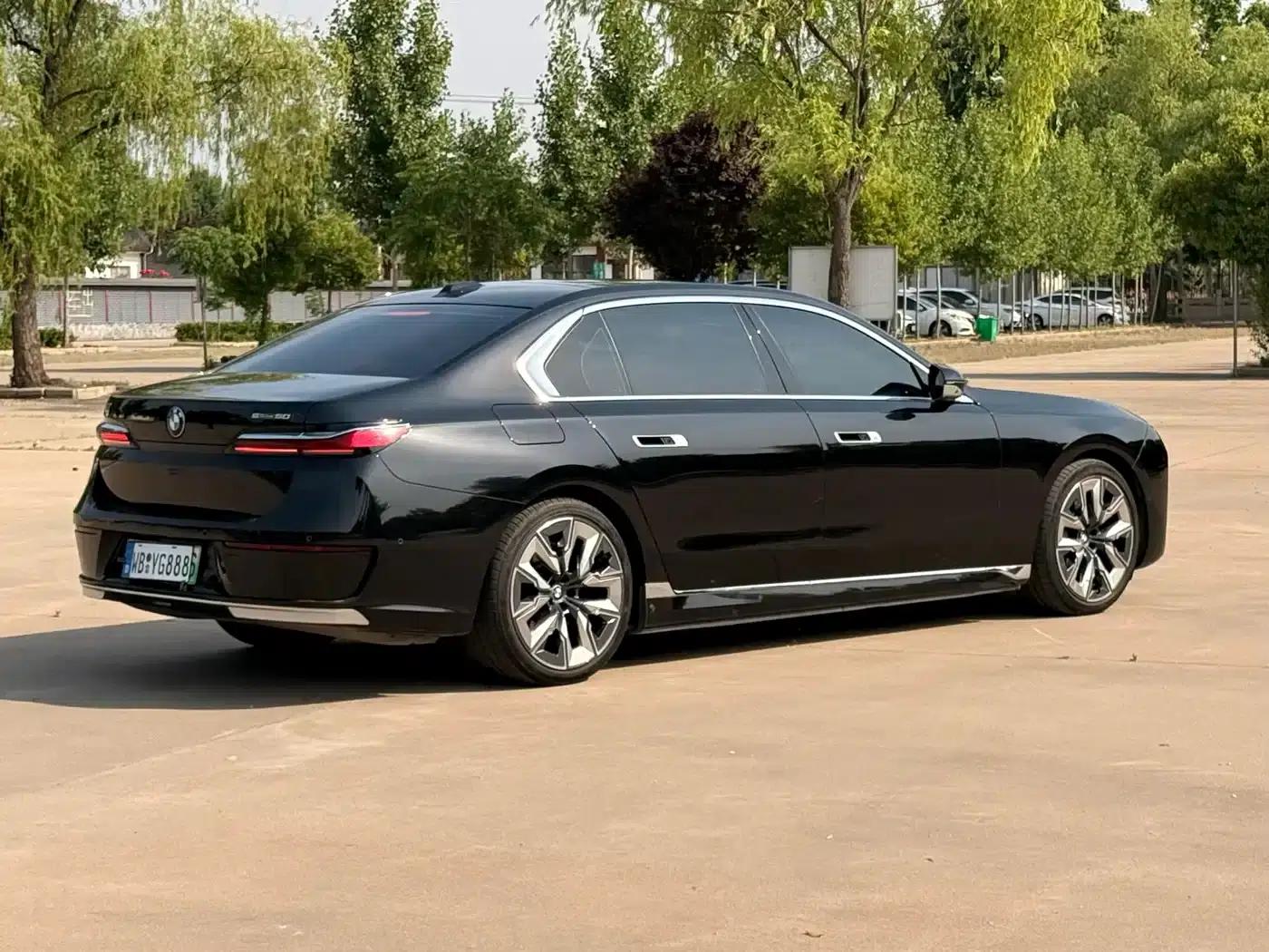 BMW i7 2023 eDrive50L Luxury Package — миниатюра 8