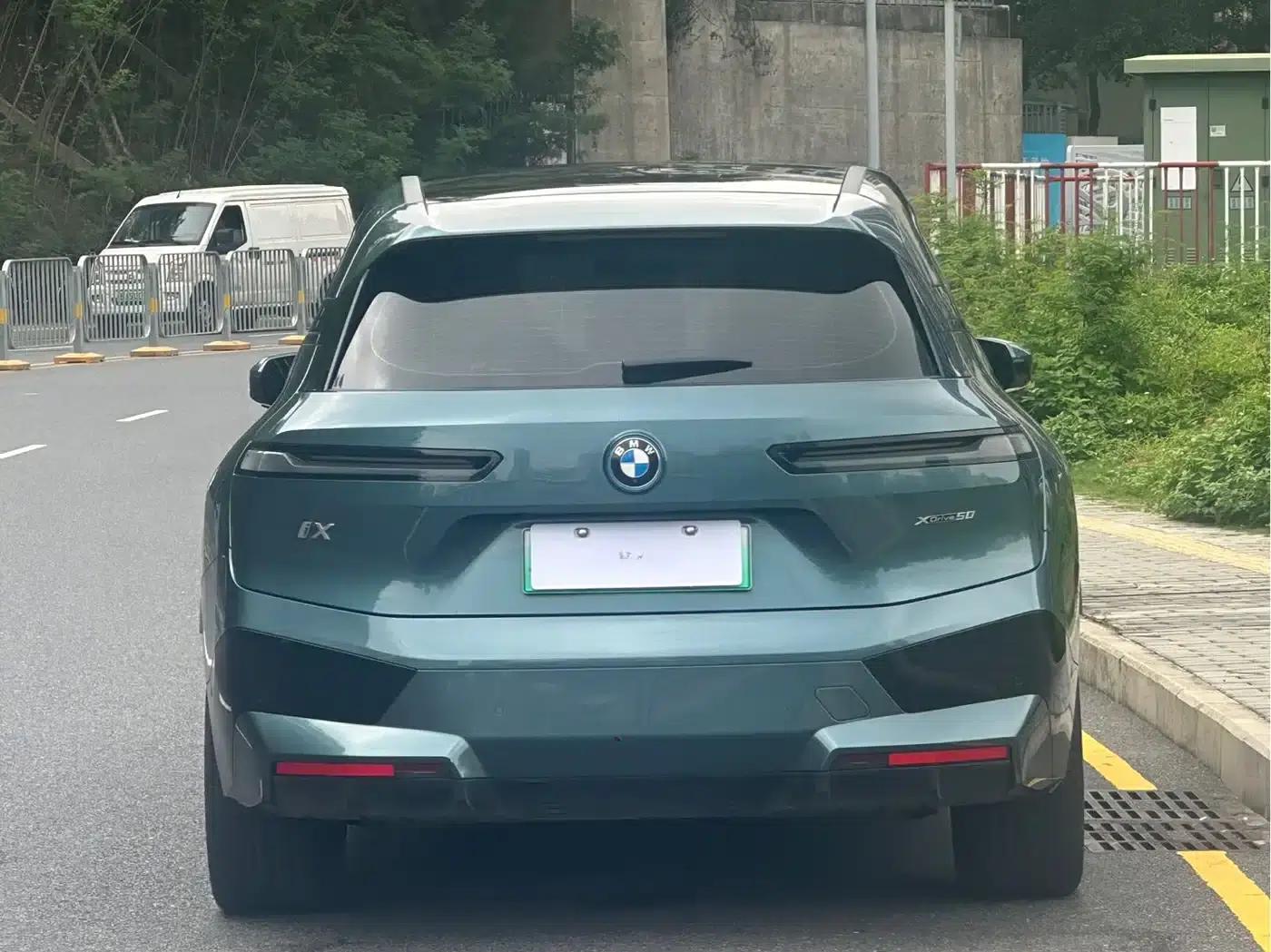 BMW iX 2023 xDrive50 — миниатюра 12