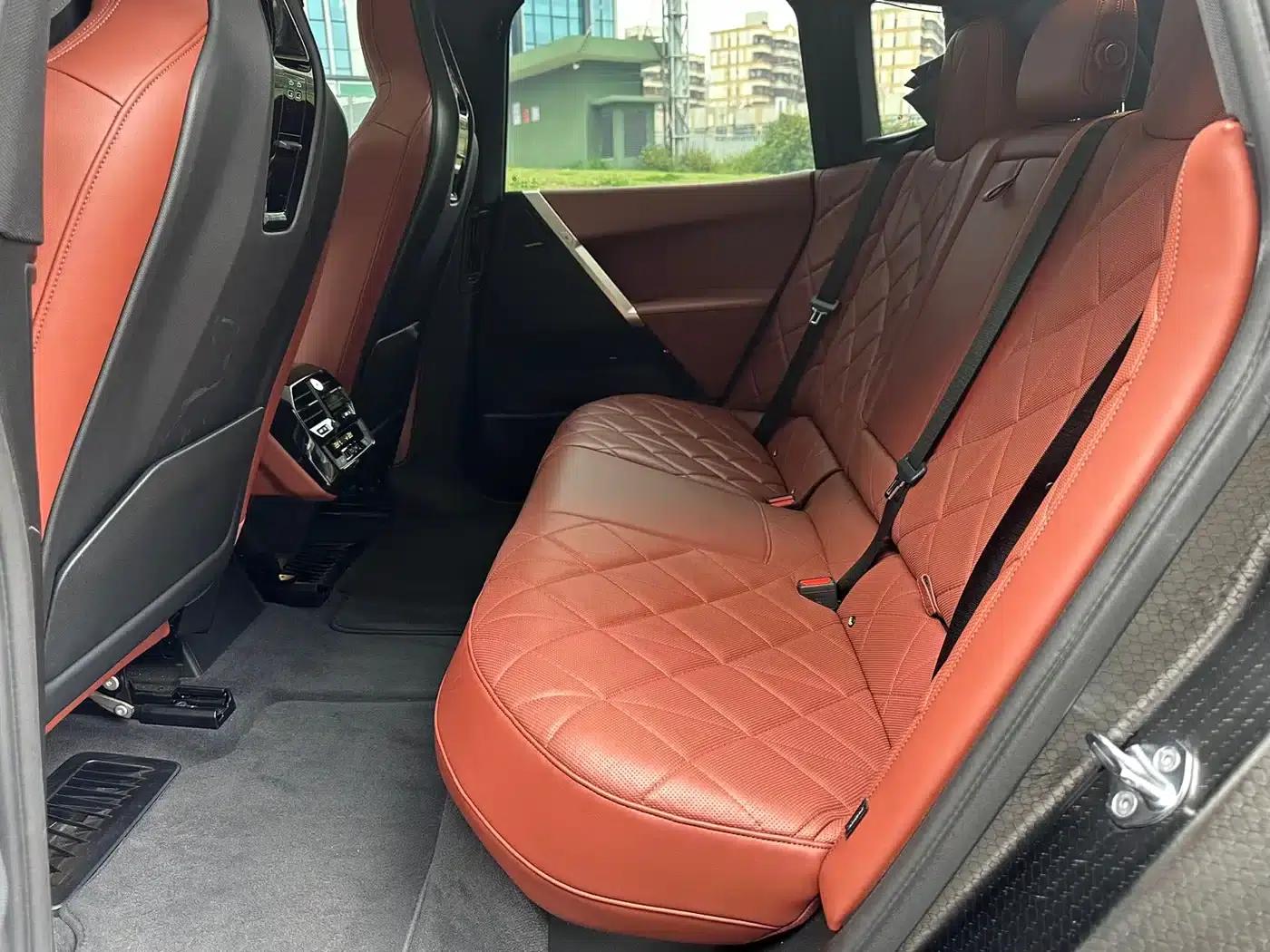 BMW iX 2023 xDrive50 — миниатюра 9