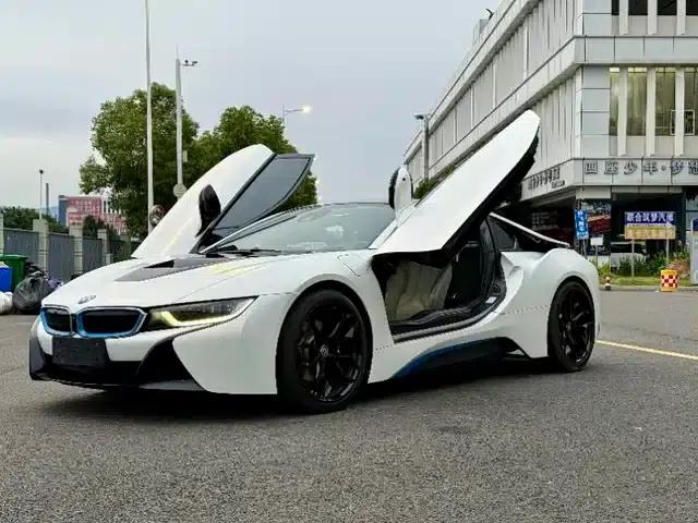 BMW i8 2014 Standard Edition