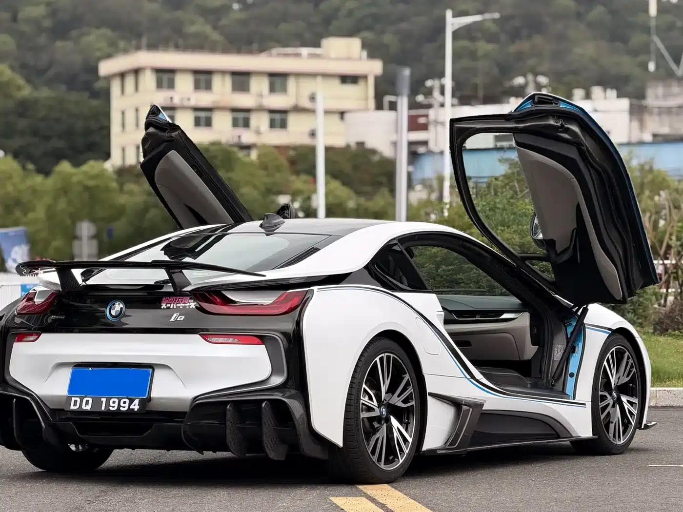 BMW i8 2014 Standard Edition — миниатюра 8