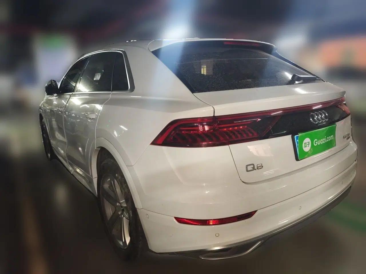 Audi Q8 2019 45 TFSI Luxury Prestige Edition — миниатюра 4