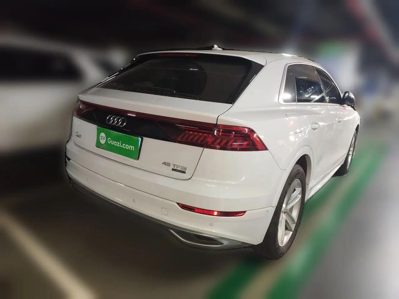 Audi Q8 2019 45 TFSI Luxury Prestige Edition — миниатюра 6